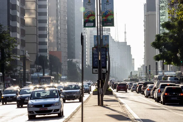 San Paolo Brasile Giugno 2014 Traffico Veicoli Viale Paulista Regione — Foto Stock