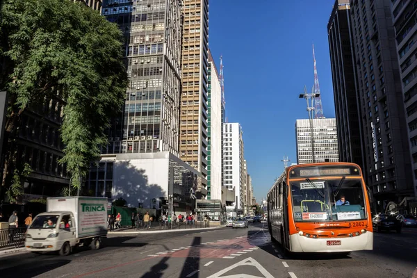 San Paolo Brasile Giugno 2014 Traffico Veicoli Viale Paulista Regione — Foto Stock