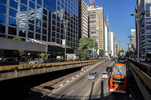 Sao Paulo Brazilië Juni 2014 Verkeer Van Voertuigen Paulista Avenue — Stockfoto