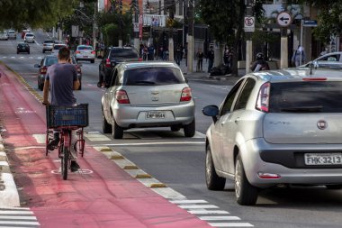 Sao Paulo, Brezilya, 22 Eylül 2014. Sao Paulo şehir merkezinde bisiklet yolu.