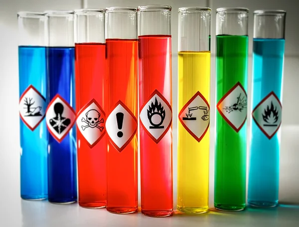 Pictogrammes de danger chimique alignés - Oxydant — Photo