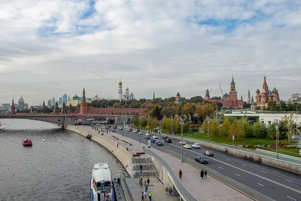 Moscow Russia Listopad 2020 Panorama Moskiewskiego Kremla Wieża Zegarowa Placu — Zdjęcie stockowe