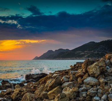 Denizde gün batımı