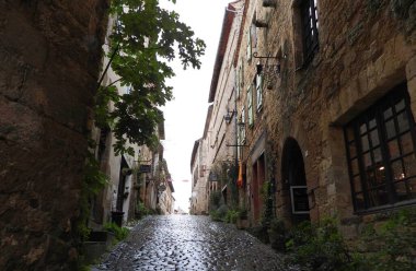 Cordes-sur-Ciel, Tarn Departmanı, Midi-Pyrenees Bölgesi - Fransa