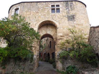 Cordes-sur-Ciel 'deki Porte de Rous, Tarn Departmanı, Midi-Pyrenees Bölgesi - Fransa
