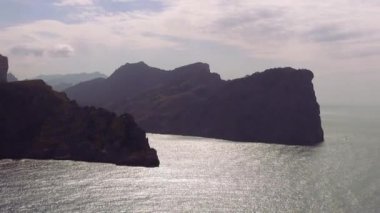 Mallorca Cliff satır tozlu bir öğleden sonra