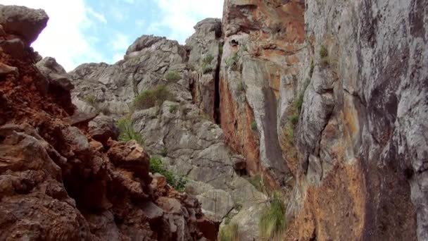 Canyon, a hegyekben, Mallorca — Stock videók