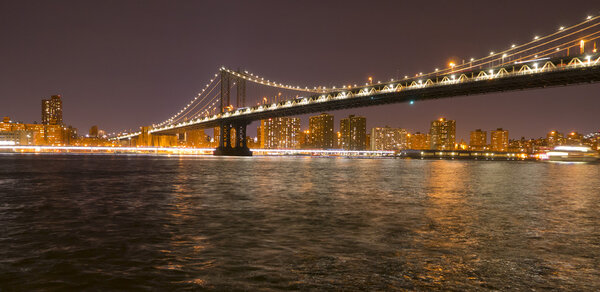 Manhattan Bridge New York at night