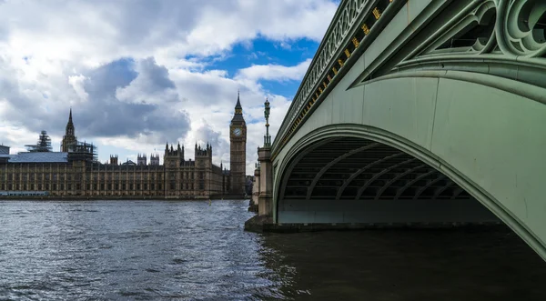 Parlamento Big Ben ve Westminster Bridge — Stok fotoğraf