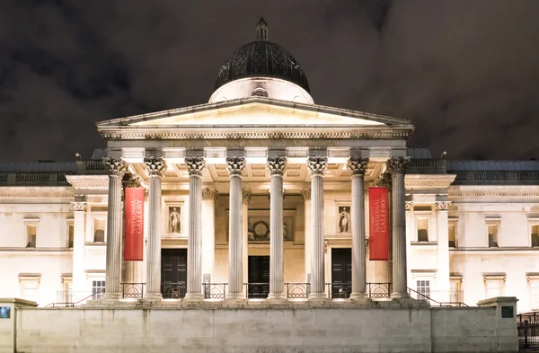Die Nationalgalerie london am Trafalgar Square — Stockfoto