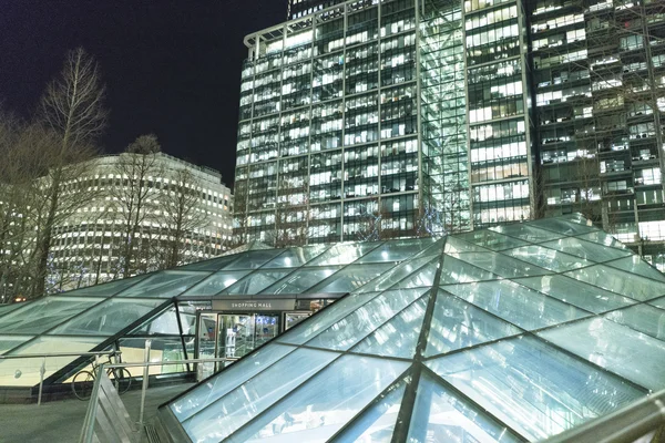 Bevásárlóközpont, a Canary Wharf - London/Anglia 2016. február 23. — Stock Fotó