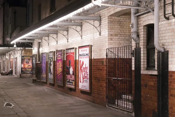 Theatre District in London SOHO LONDON, ENGLAND - Feb 22, 2016 — стоковое фото