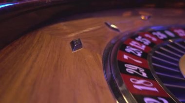 Casino - Perspektif Görünümü - top rulet çarkında 11 siyah