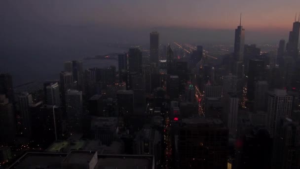 Чикаго за ніч пташиного польоту — стокове відео