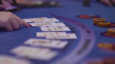 Black Jack Casino - kumar bir oyun kartların yakın