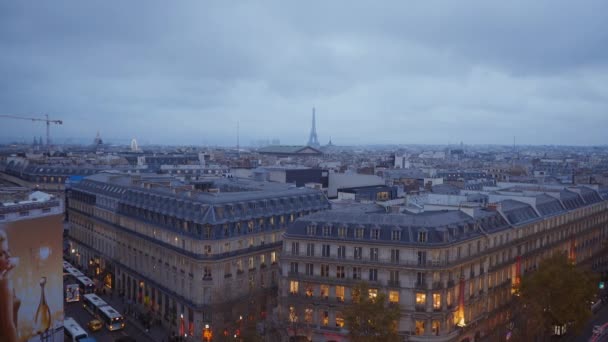 Aerial view of the city of Paris in the evening — Stock Video
