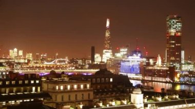Londra - şaşırtıcı gece zaman atlamalı üzerinde havadan görünümü