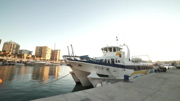 Sightseeing cruises at Malaga harbor — Stock Video