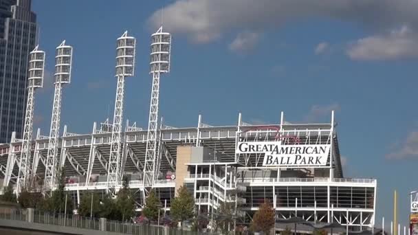 Великий американський м'яч парку Арена Цинциннаті Огайо — стокове відео