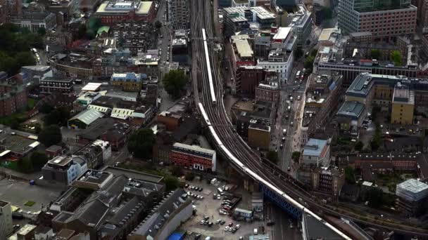 Luchtfoto van de British Railway — Stockvideo