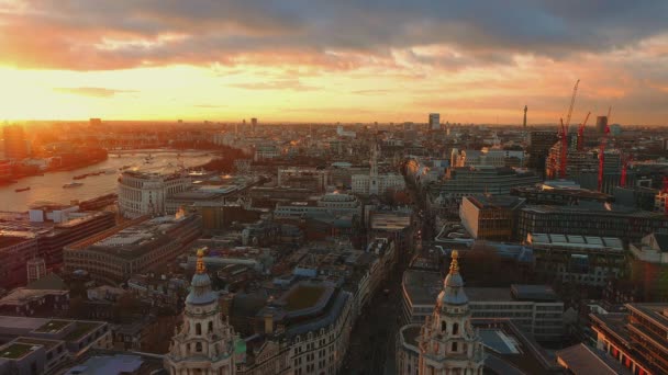 Amazing London at sunset - aerial view — Stock Video