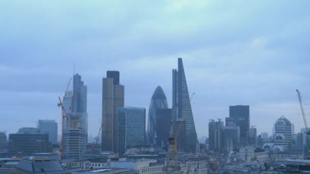 Kända byggnader i London på financial district — Stockvideo