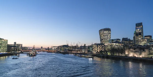 City of London Skyline on the evening - LONDON / ENGLAND FEBRUARY 23, 2016 – stockfoto