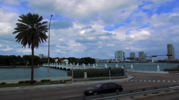 Puente a Star Island Miami — Vídeo de stock