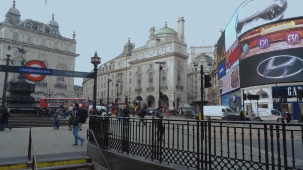 Londen hotspot Piccadilly Circus 16 januari 2016 — Stockvideo
