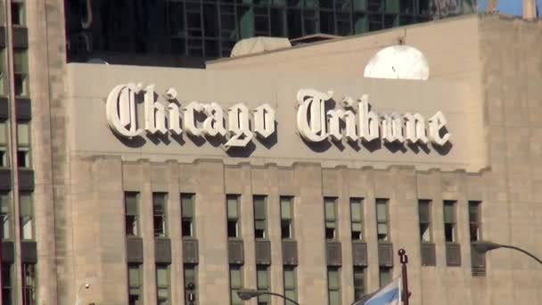 Chicago Tribune - CHICAGO, ILLINOIS / USA — стоковое видео
