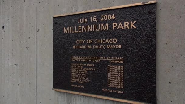 İşareti Millennium Parkı Chicago - Chicago, Illinois/ABD — Stok video