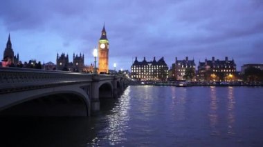 Romantik akşam atış Westminster Bridge ve Big Ben - Londra, İngiltere