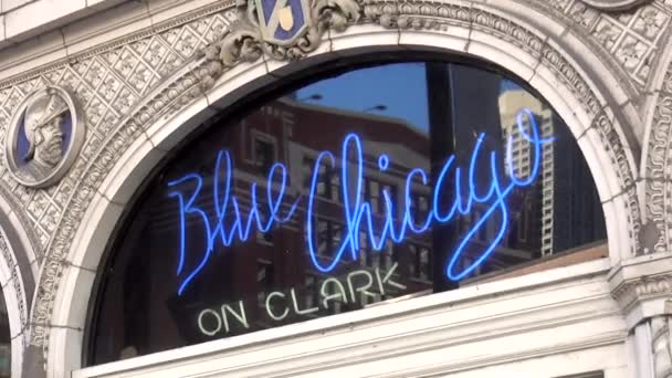 Słynny klub Blue Chicago - Chicago, Illinois/Usa — Wideo stockowe