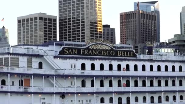 Cirkáló hajón San Francisco Belle - San Francisco — Stock videók