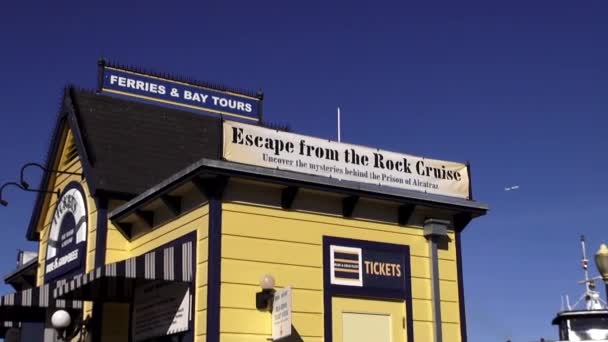 Втеча з рок круїз-продажу квитка - San Francisco — стокове відео