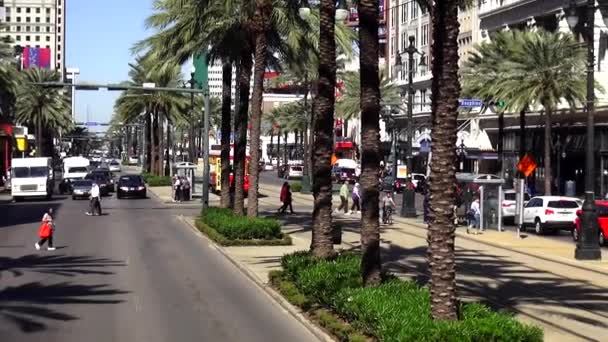 New Orleans famous Canal Street NEW ORLENS, LOUISIANA USA — стоковое видео