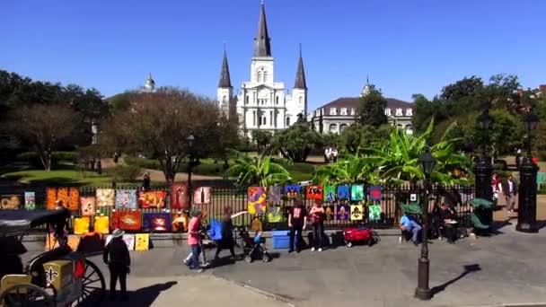 Konst trottoaren försäljning på Decatur Street New Orleans New Orleans, Louisiana Usa — Stockvideo