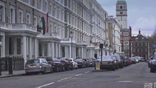 Blick auf die Straße in London Kensington — Stockvideo