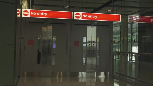 Kein einreisebereich am flughafen london, england — Stockvideo