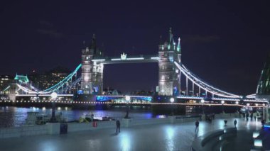 Daha fazla nehir Londra Londra Tower Bridge Londra'dan