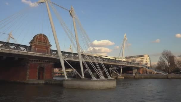 Γέφυρα Golden Jubilee Λονδίνο - Λονδίνο, Αγγλία — Αρχείο Βίντεο