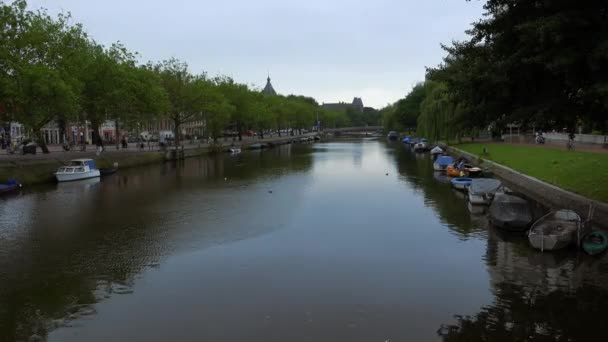 Los canales de Amsterdam — Vídeos de Stock