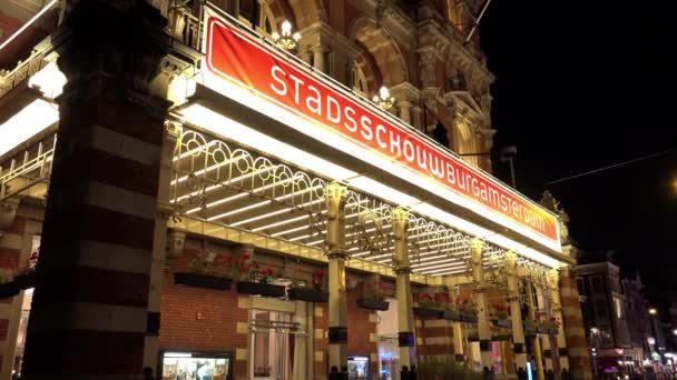 Teatro Municipal chamado Stadsschouwburg Amsterdam — Vídeo de Stock