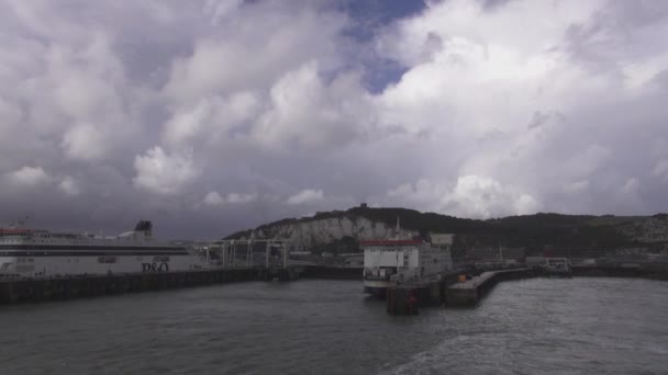 Ferry dejando Dover — Vídeos de Stock