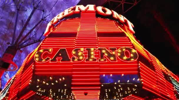 Las Vegas iluminacje w centrum Las Vegas, Stany Zjednoczone Ameryki — Wideo stockowe