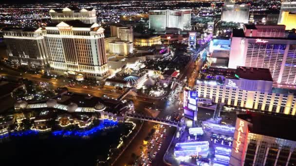 Die Hotels am Las Vegas Strip bei Nacht las Vegas USA — Stockvideo