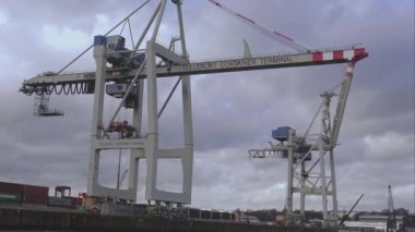 Tollerort konteyner terminal Hamburg Almanya