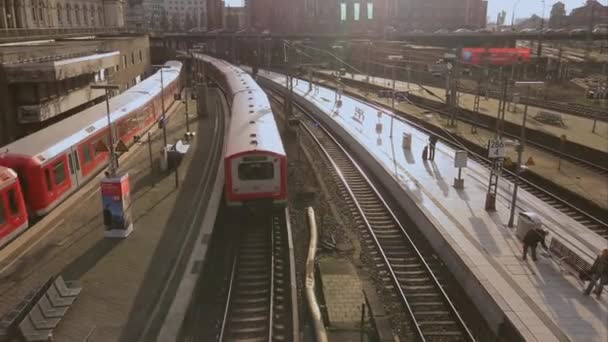 ハンブルク鉄道駅撮ドイツ ハンブルグ — ストック動画