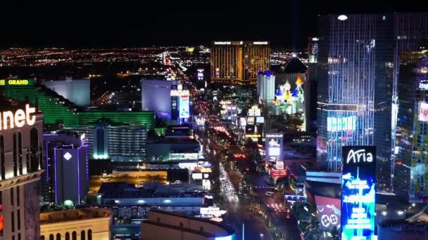 As cores de Las Vegas à noite - LAS VEGAS, NEVADA / USA — Vídeo de Stock