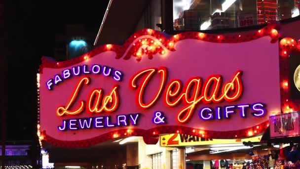 Las Vegas skriver i neon-Las Vegas, Nevada/USA — Stockvideo